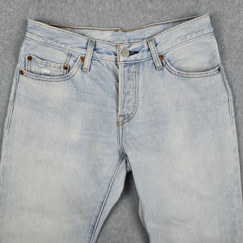 Levi's 501 Mens 28x31 Original Light Wash Button Fly Jeans - Picture 7 of 16